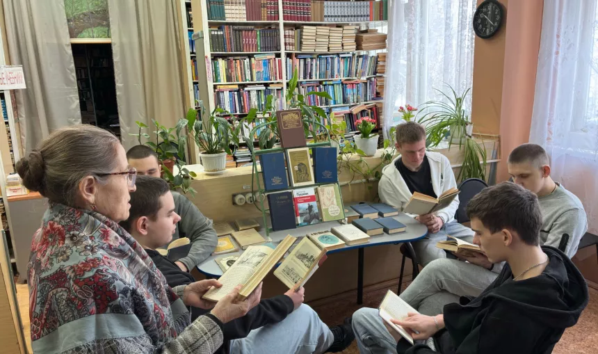 Я памятник себе воздвиг нерукотворный&hellip;