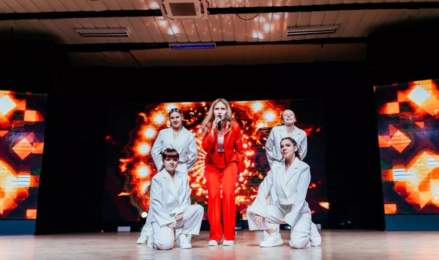 9w8qEYXWul5jBVd0X41vVQMwNpjd4R50tpJd_cNCf2eeqWJugGgB4VfGCLbR6sGGoxa-c0oIlDodr-9qyTL1Z2aS