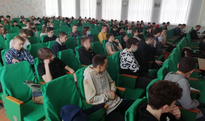 0-02-05-dab5218df6e06741e23115da9fd142a36826e88495a11aca69a5c17f40e1c15b_f4992083