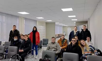 photo_5238080443222444873_y