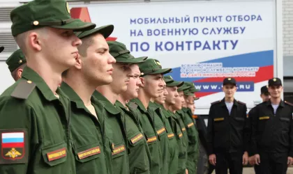 soldaty-na-punkte-otbora