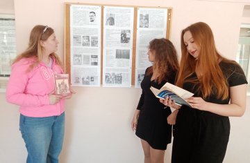 Стенд Макаренко (1)