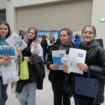 photo_5303151091837423225_y