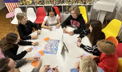 photo_5339413032566116604_y