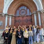 photo_5359538772573806201_y