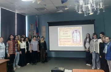 1.Фото поставить первым