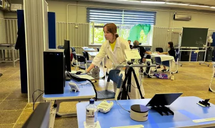 photo_5219921965740057307_y