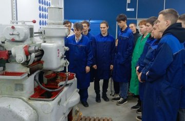 Нарезание зубьев на зубодолбежном станке