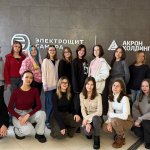 photo_5330033339387737953_y