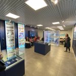 photo_5330033339387737966_y