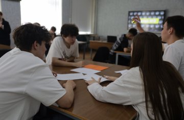 Ежегодно, 6 июня, в России отмечается Пушкинский день. Александр Сергеевич Пушкин приходит к нам в раннем детстве и остается с нами на всю жизнь.